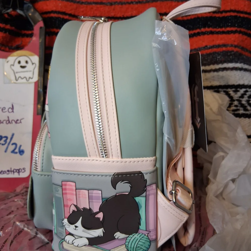 Loungefly Bookish Cat Mini Backpack BAM Exclusive New With Tags - Picture 2 of 6